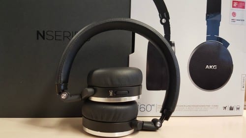 AKG (1)